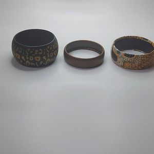3 fashion bracelets EUC